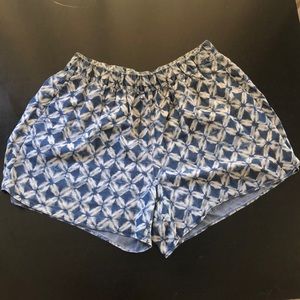 GAP shorts with pockets
